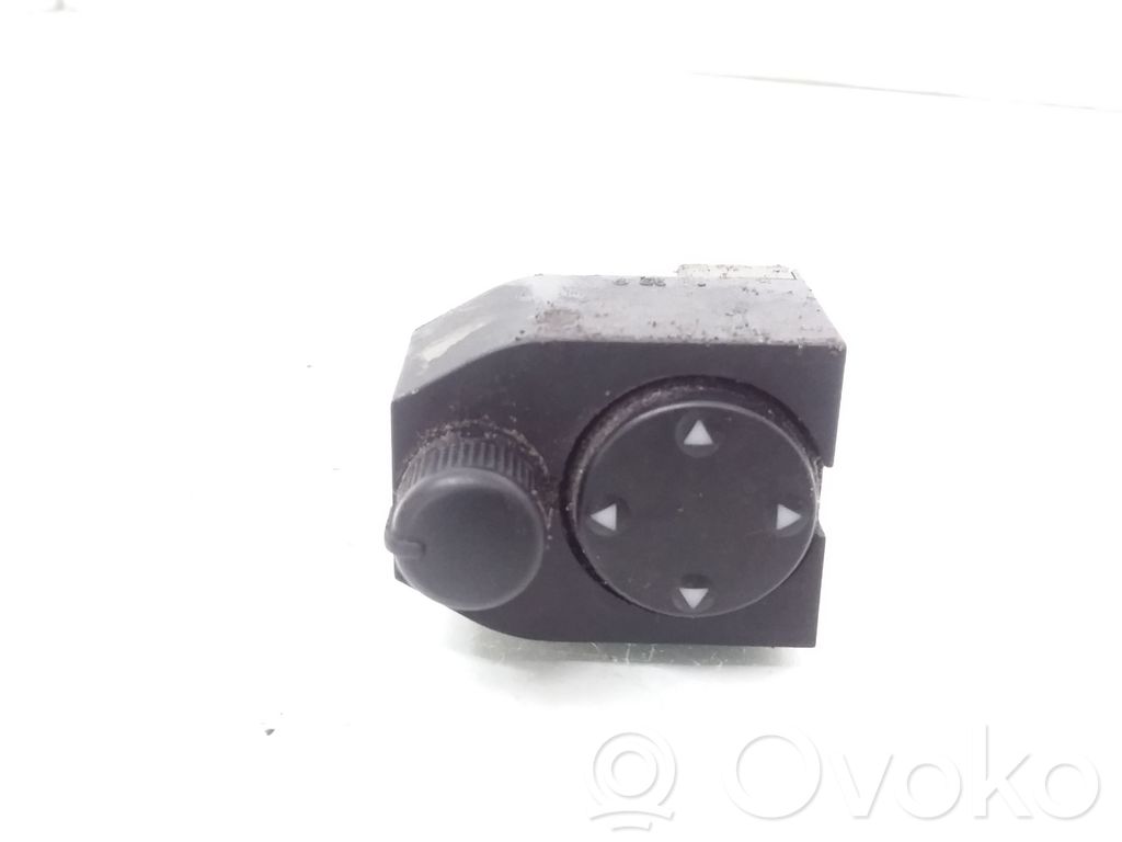 Audi A3 S3 8L Wing mirror switch 