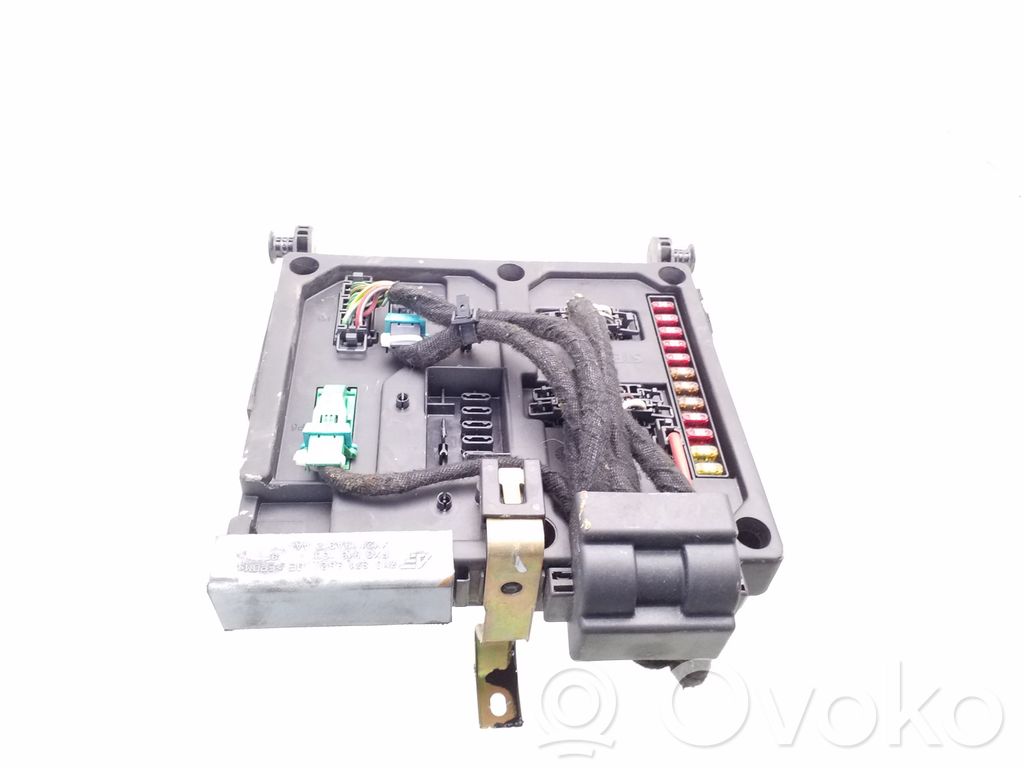 Mukavuusmoduuli   7M0962258H,97VW14B205AC