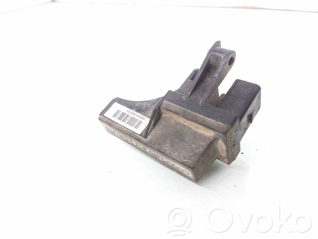 Pystyantennivahvistin   4B0919145A