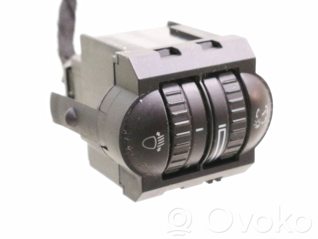 Volkswagen Golf V Headlight level height control switch 