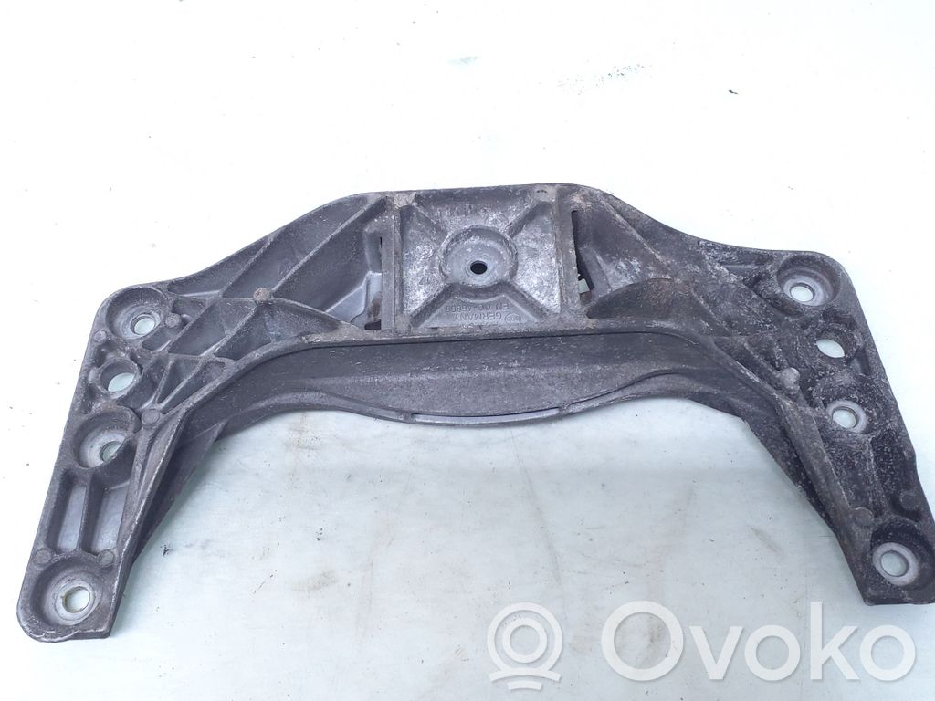 BMW 5 E60 E61 Gearbox mounting bracket 