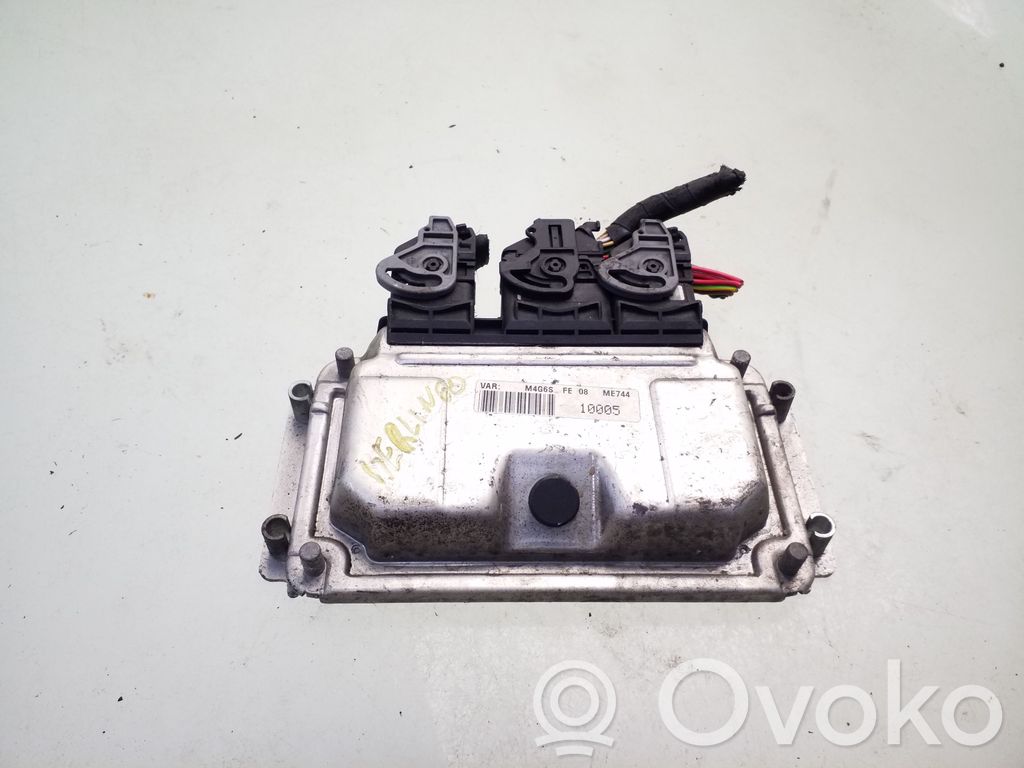 AC 428 Engine control unit/module 