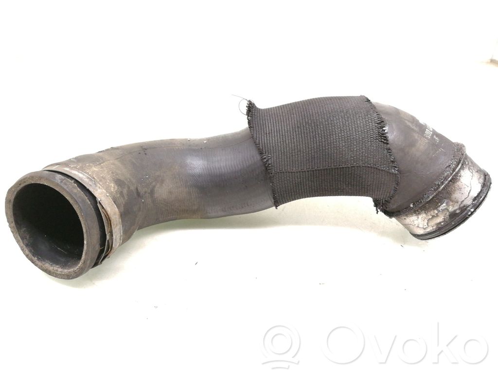 Mercedes-Benz E W211 Intercooler hose/pipe 