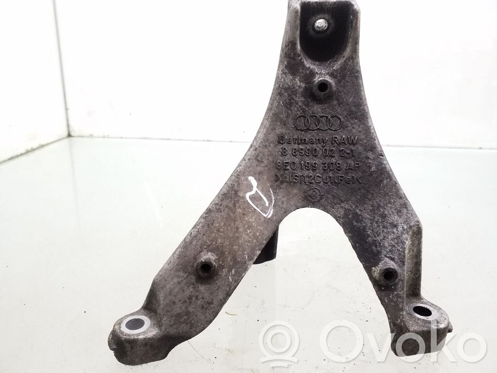 Audi A4 S4 B7 8E 8H Engine mounting bracket 
