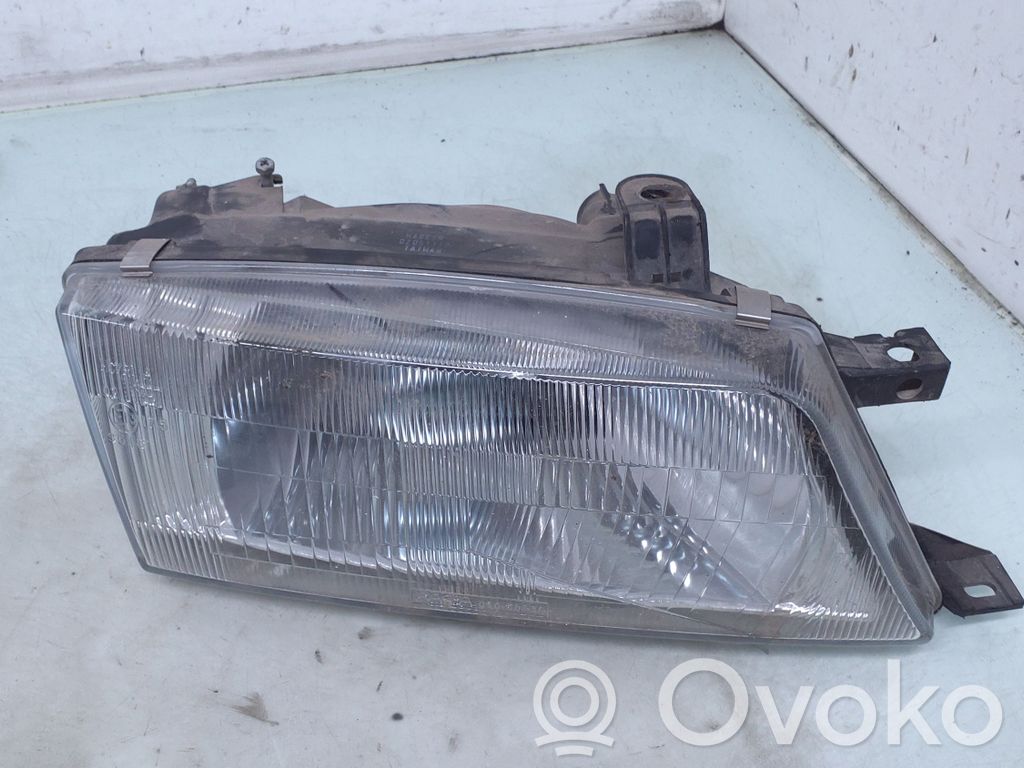 Suzuki Baleno EG Scheinwerfer 