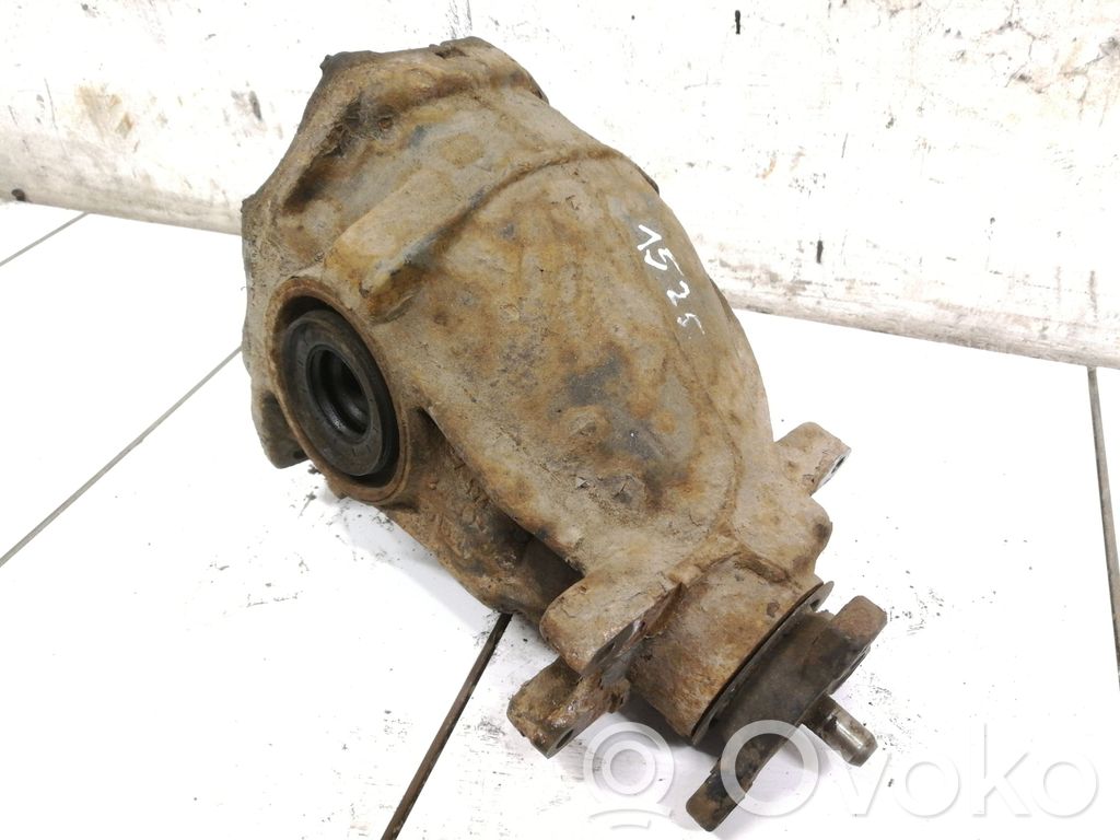 Hinterachsdifferential   A2303511108