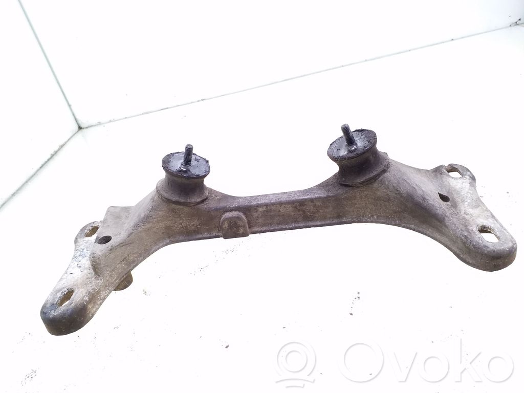 BMW 3 E46 Gearbox mounting bracket 