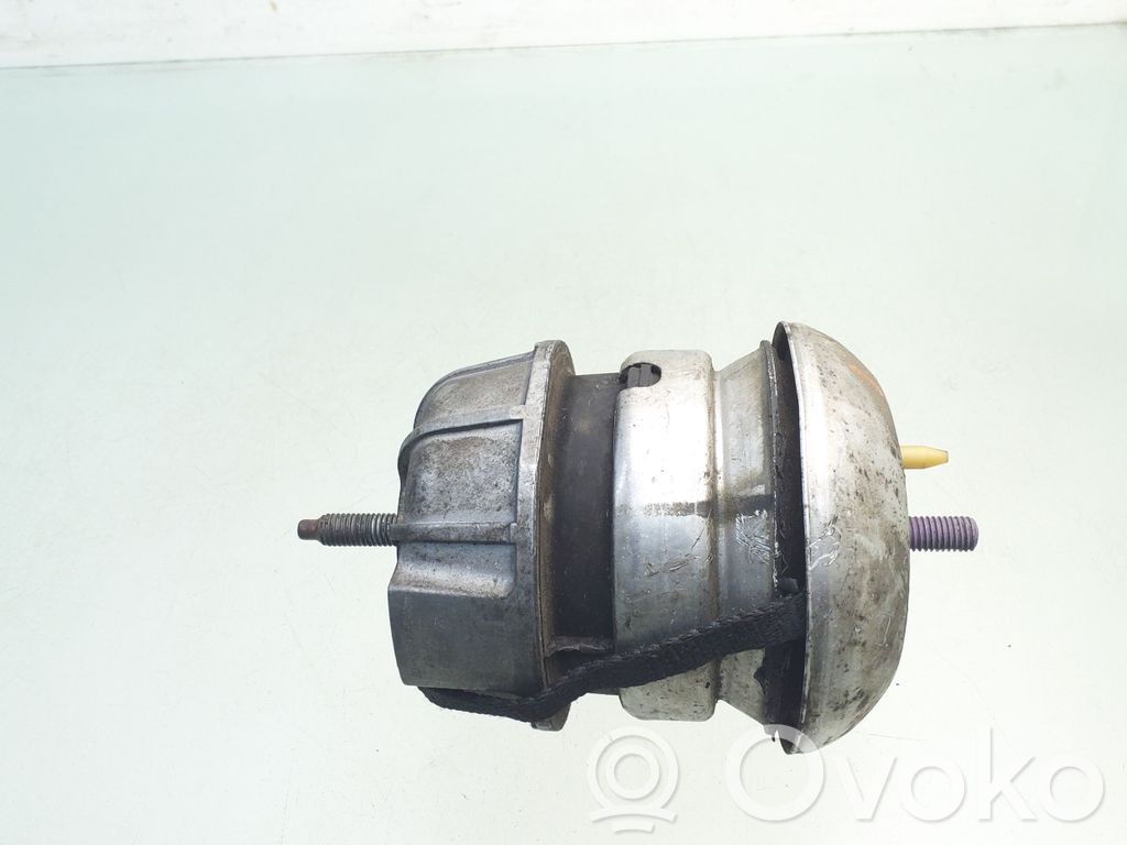 Jaguar S-Type Engine mount bracket 