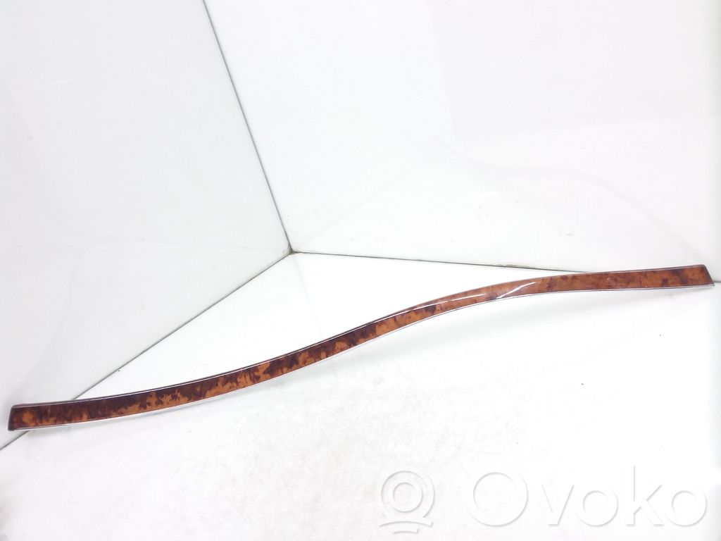 Mercedes-Benz E W211 Ramă ornament torpedou bord 