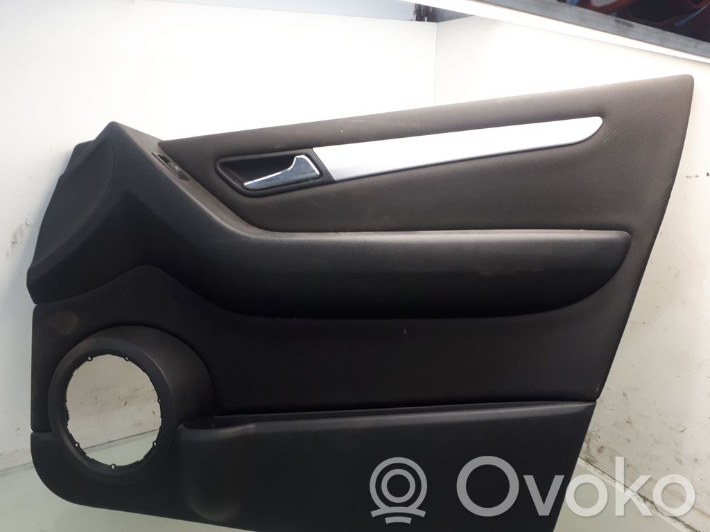 Mercedes-Benz B W245 Panou tapițerie ușă față 