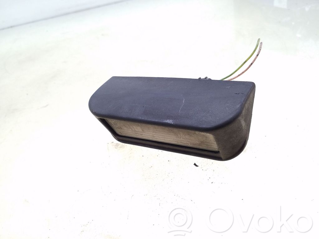 Citroen Berlingo Éclairage de plaque d'immatriculation 