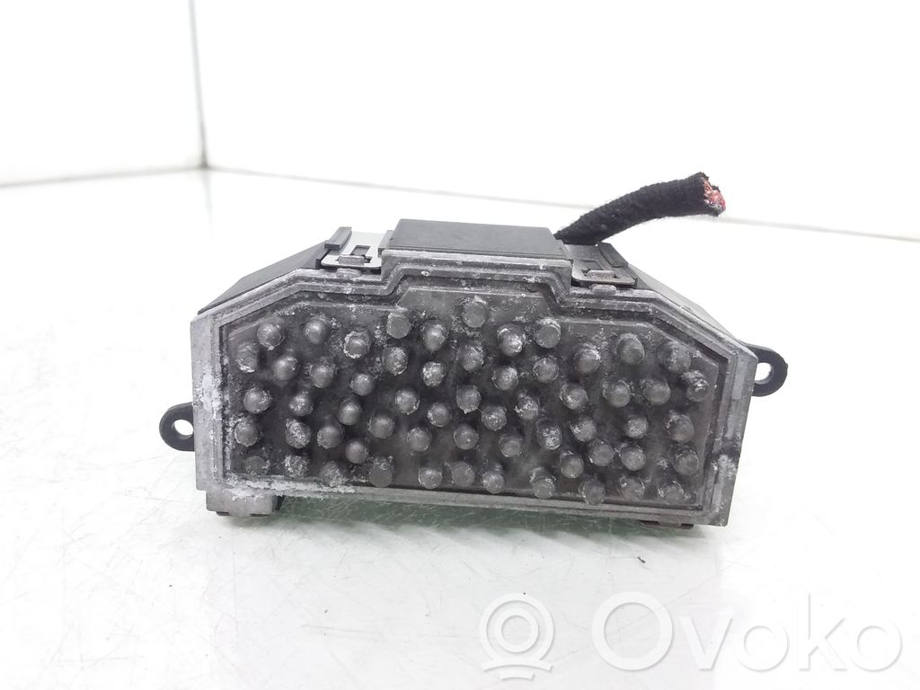 Volkswagen PASSAT B6 Motor aerotermă/rezistor ventilator 