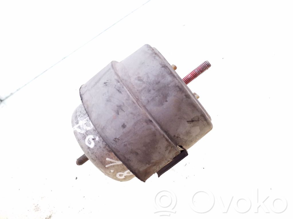 Audi A4 S4 B6 8E 8H Engine mount bracket 