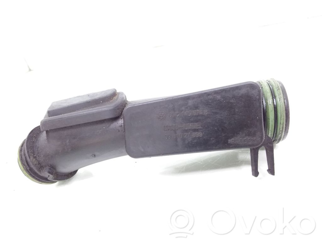 Volkswagen PASSAT B7 Tubo flessibile intercooler 