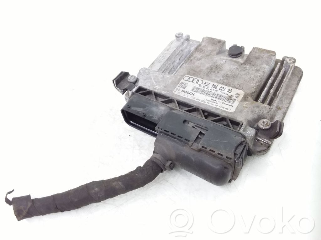 Audi A3 S3 A3 Sportback 8P Engine control unit/module 