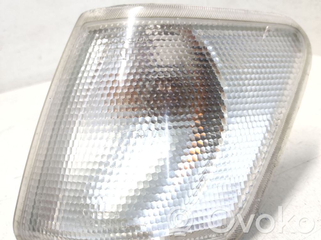 Frontblinker   93FG13368AA