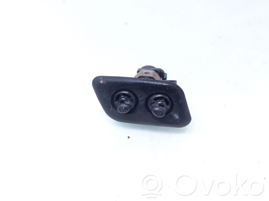 Buse de lave-phares   8360662