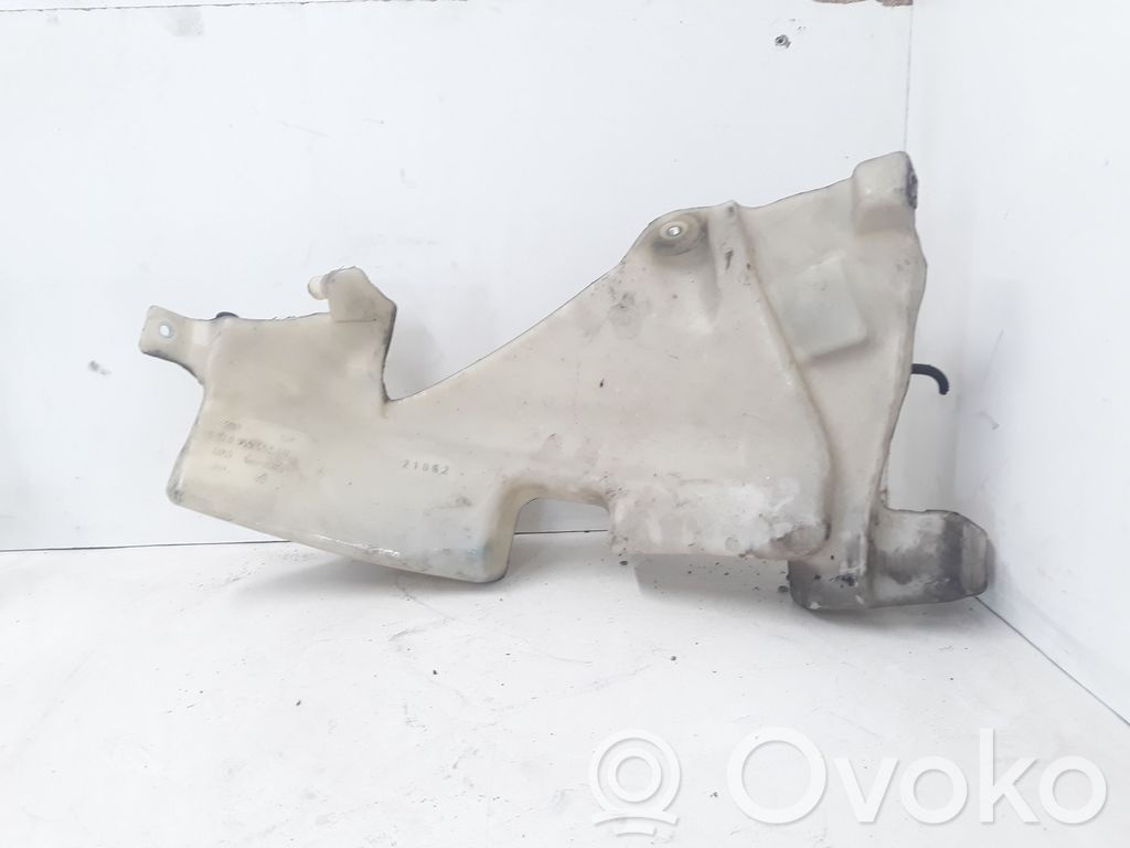 Audi A4 S4 B7 8E 8H Zbiornik płynu do spryskiwaczy szyby przedniej / czołowej 