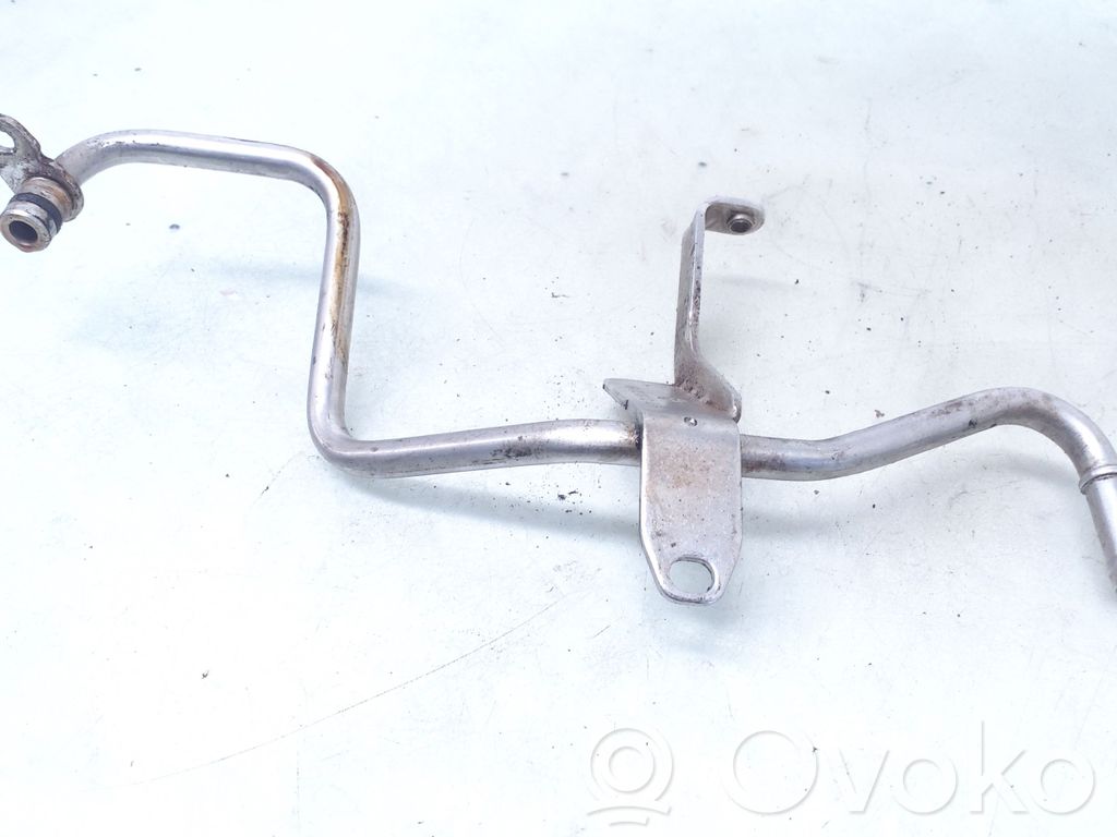 Volkswagen Golf V Tubo flessibile mandata olio del turbocompressore turbo