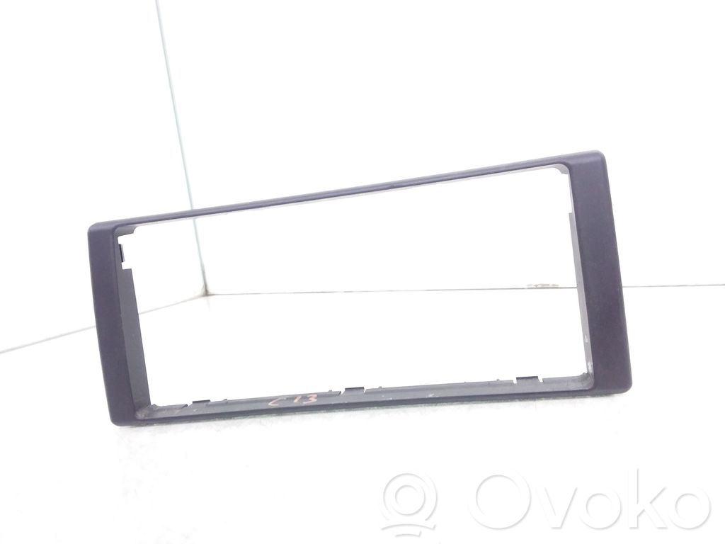BMW 5 E39 Rămă unitate radio/GPS 