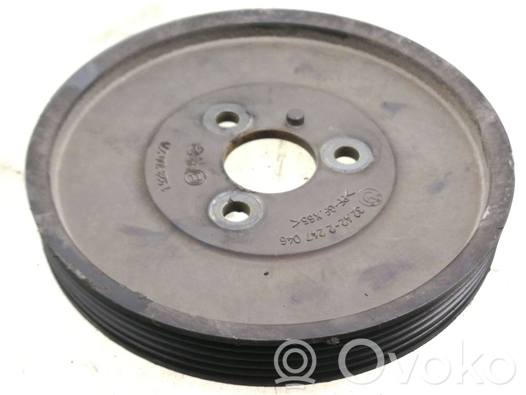 BMW 5 E39 Power steering pump pulley 