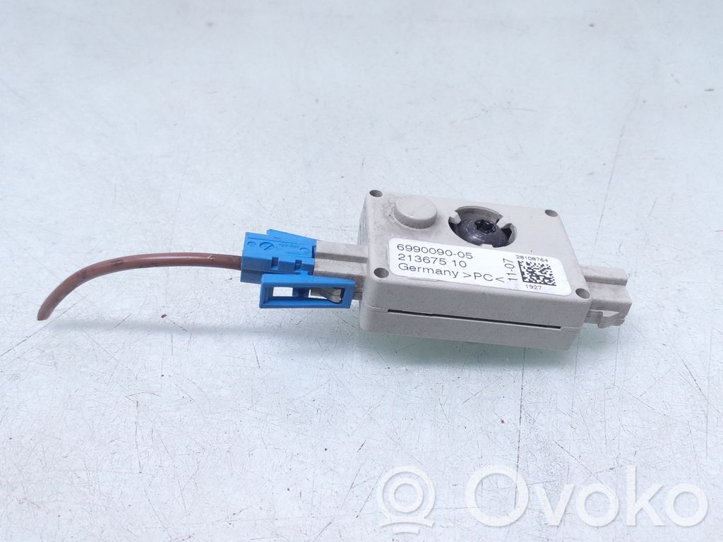 Amplificateur d'antenne   6990090