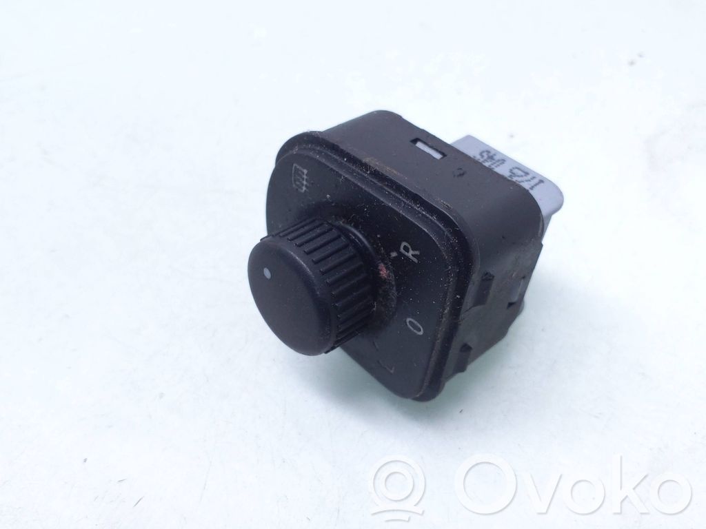 Volkswagen Golf Plus Interruptor del espejo lateral 