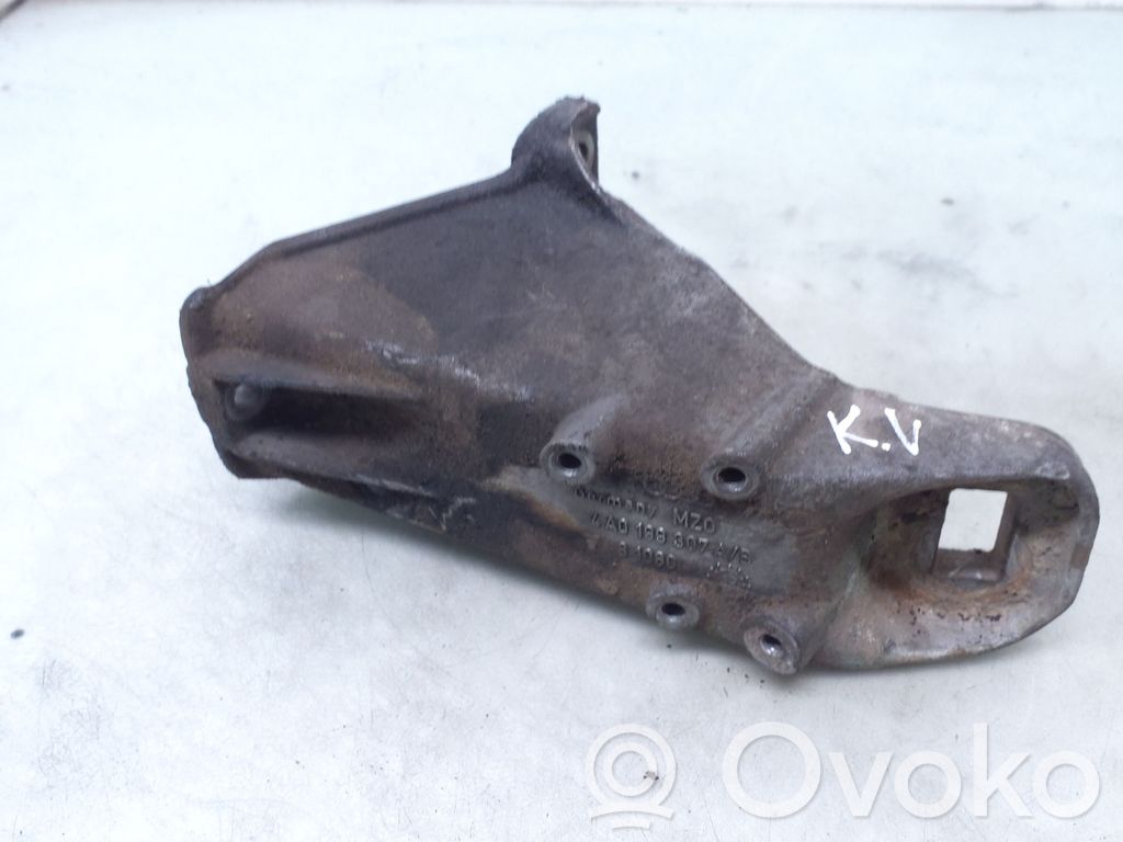 Audi 100 S4 C4 Engine mounting bracket 
