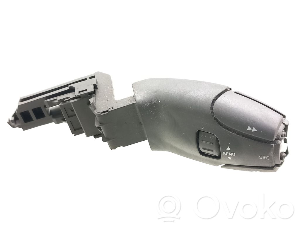 Peugeot 307 Multifunctional control switch/knob 