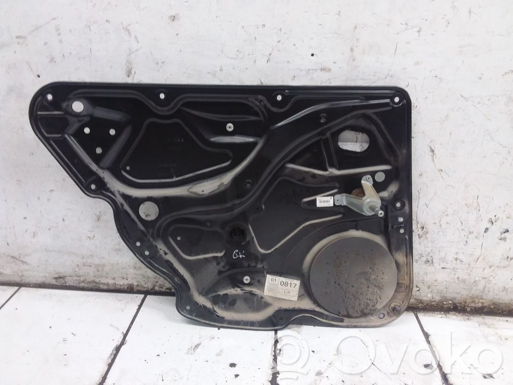Volkswagen PASSAT B6 Ręczny podnośnik szyby drzwi tylnych 