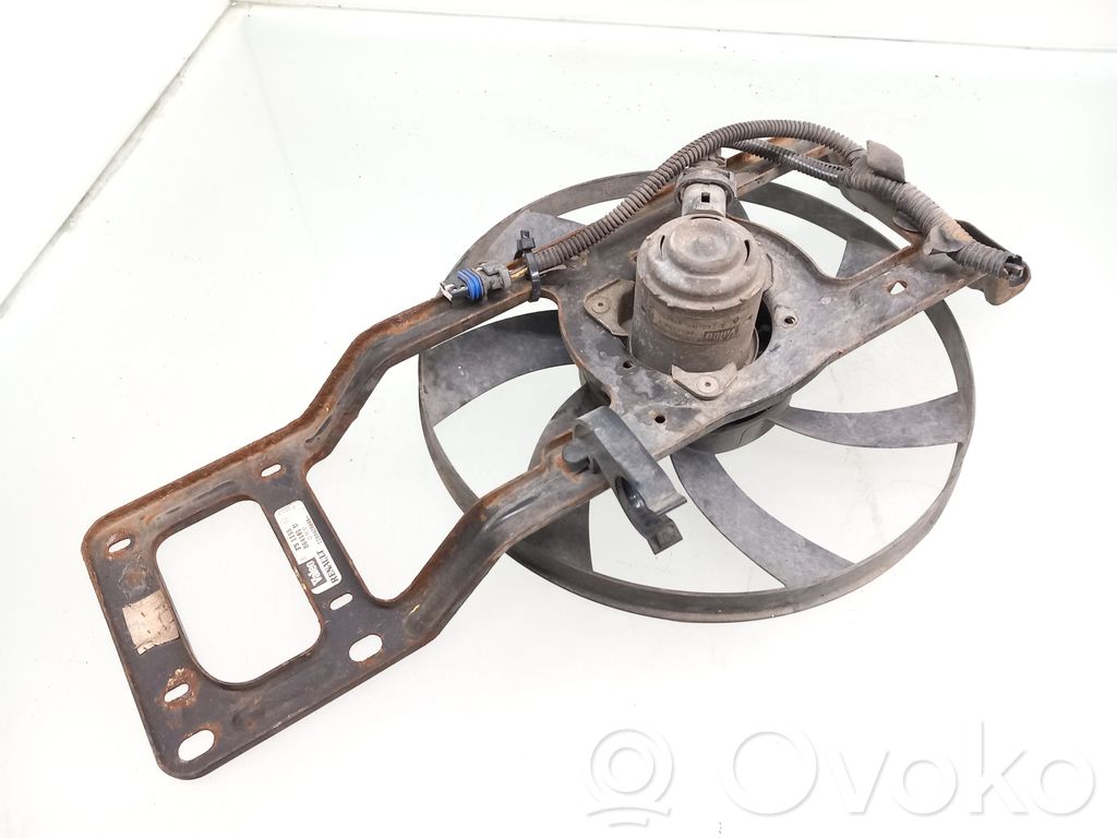 Renault Clio II Jäähdyttimen jäähdytinpuhallin 
