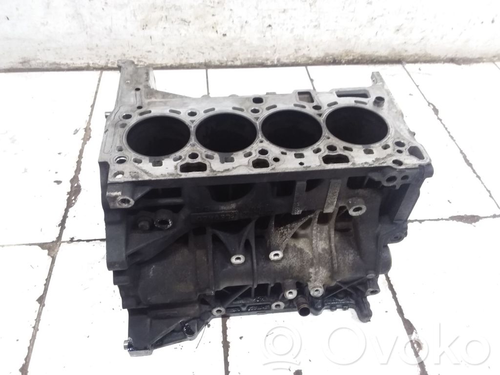 BMW 3 E90 E91 Engine block 