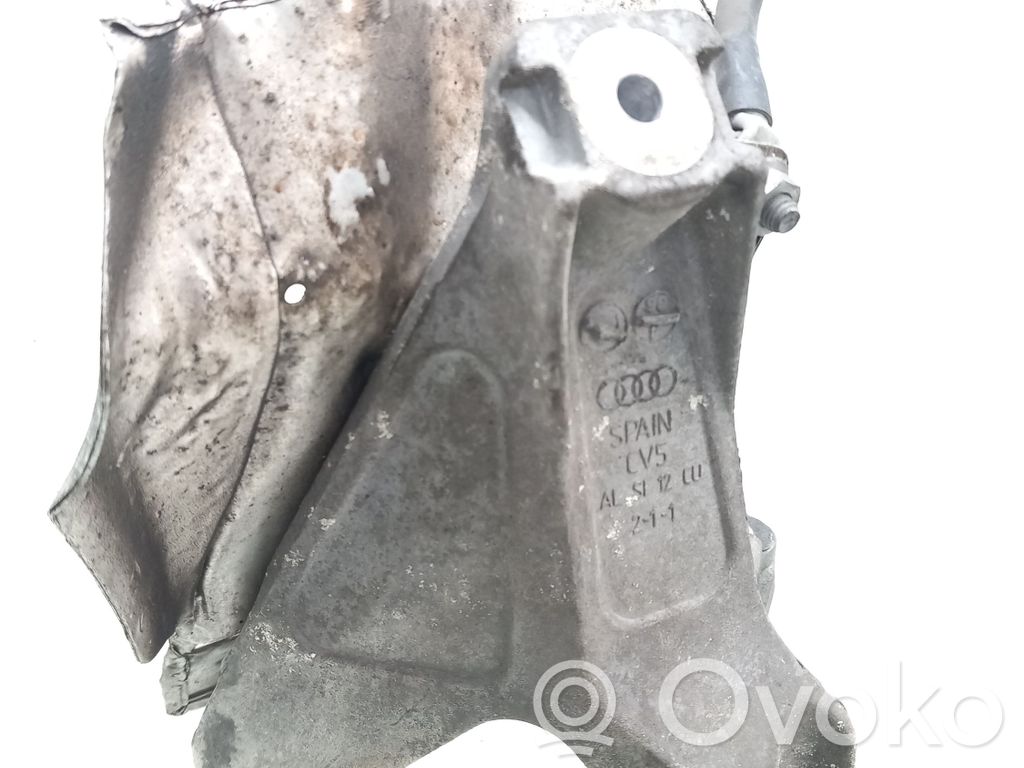 Audi A4 S4 B7 8E 8H Engine mounting bracket 