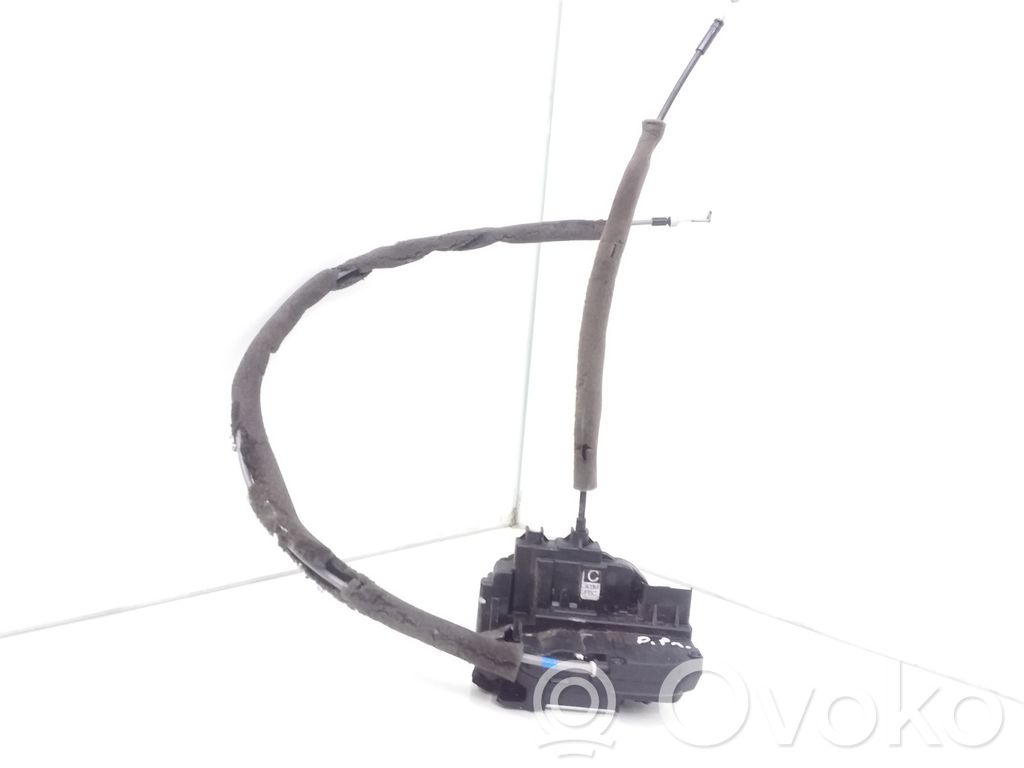 Nissan NV200 Front door lock 