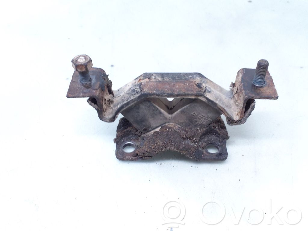 Opel Omega B1 Gearbox mount 
