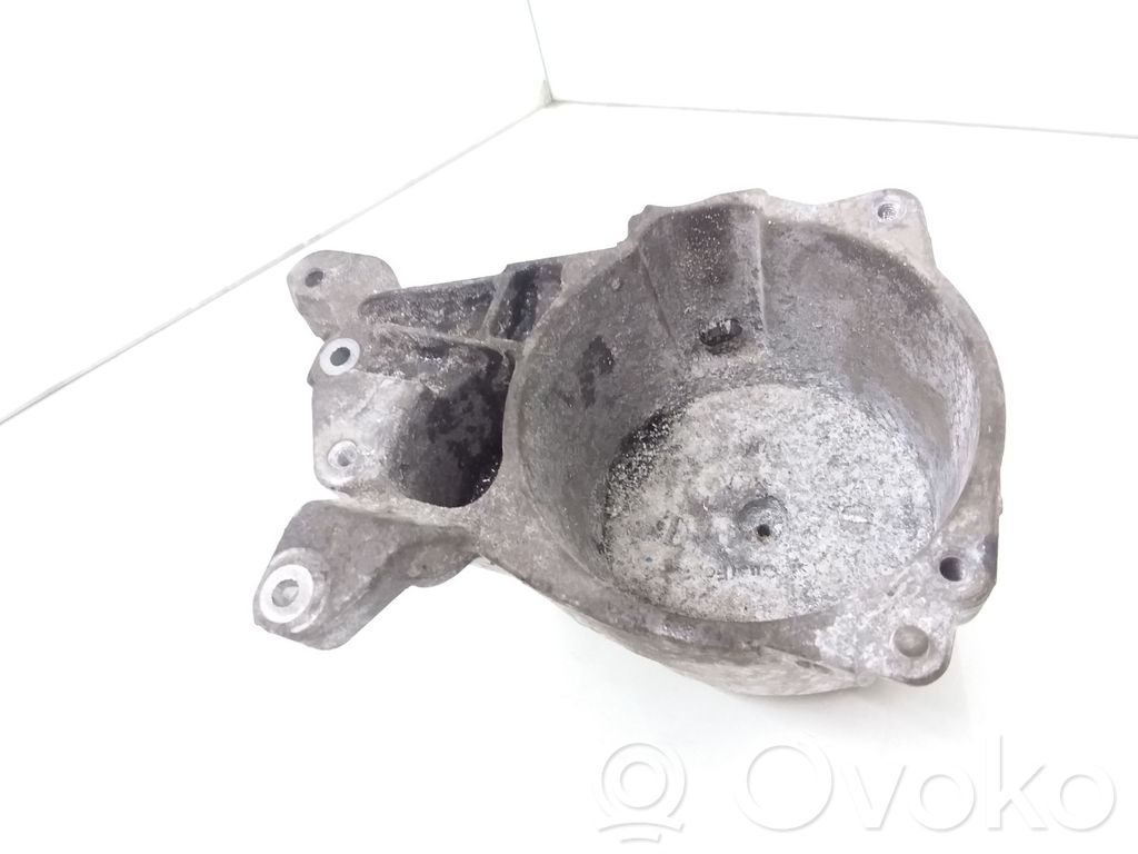 Volvo V40 Cross country Fuel filter bracket/mount holder 