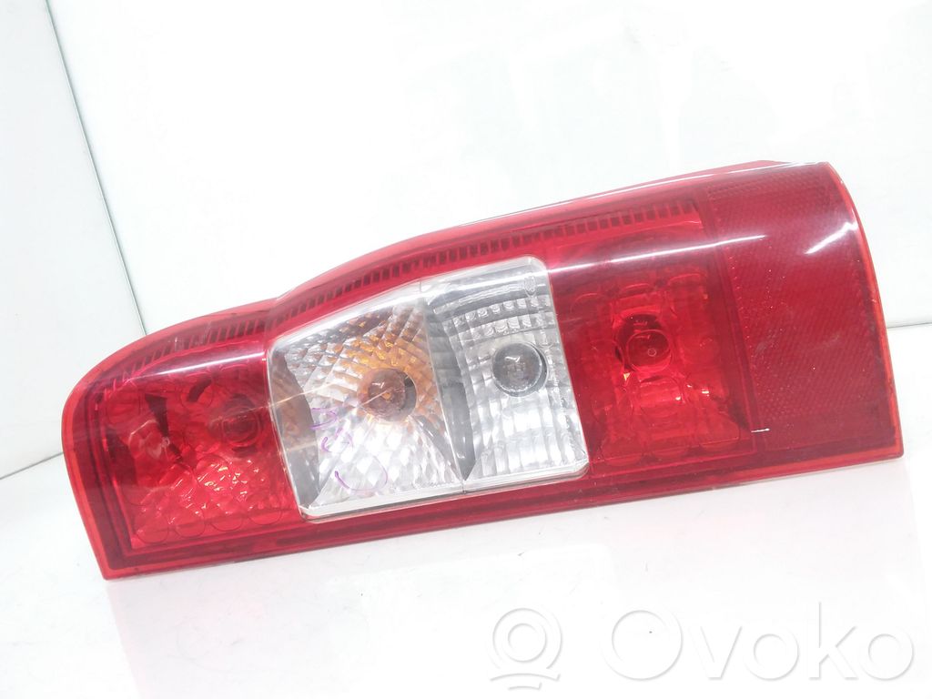 Ford Transit Luz trasera/de freno 