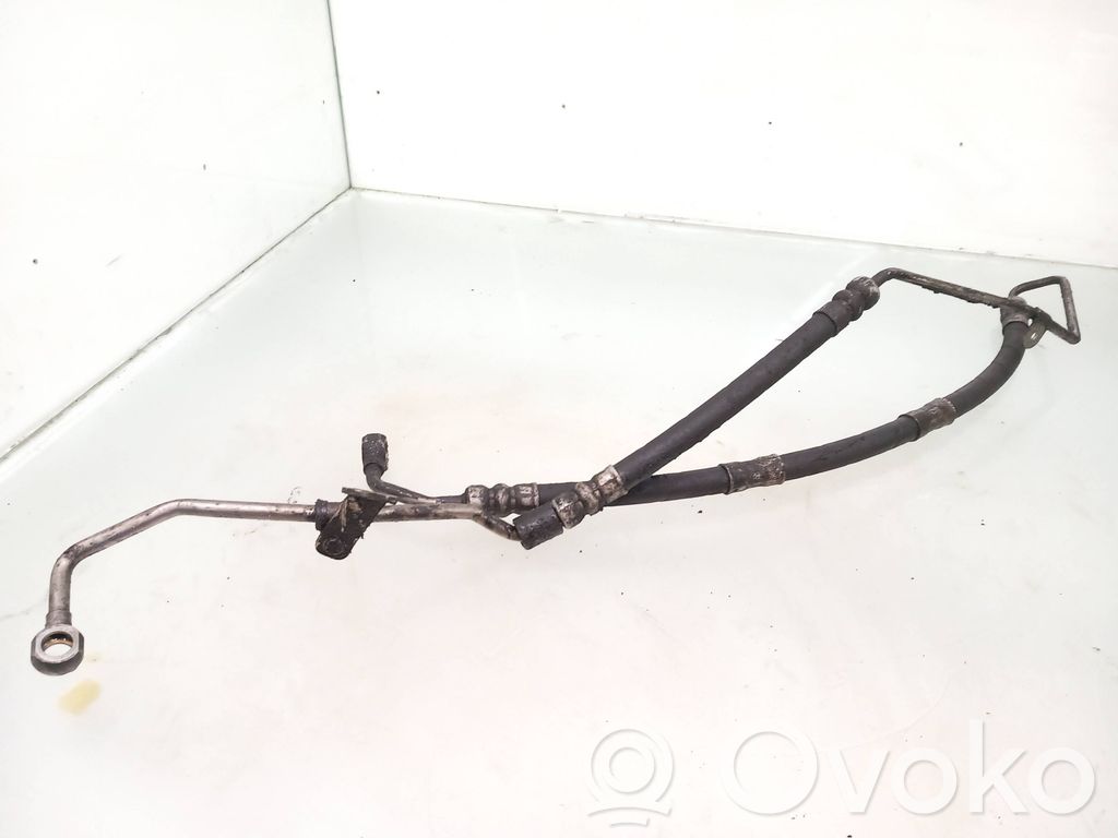 BMW 5 E60 E61 Ohjaustehostimen letkusto 