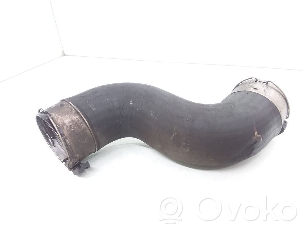 Mercedes-Benz Sprinter W906 Furtun/conductă intercooler