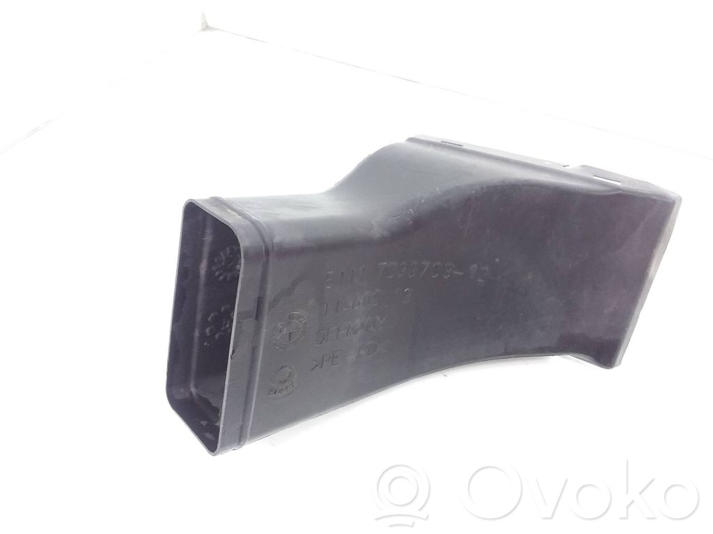 Repuesto del conducto de ventilación   7033703,51117033703