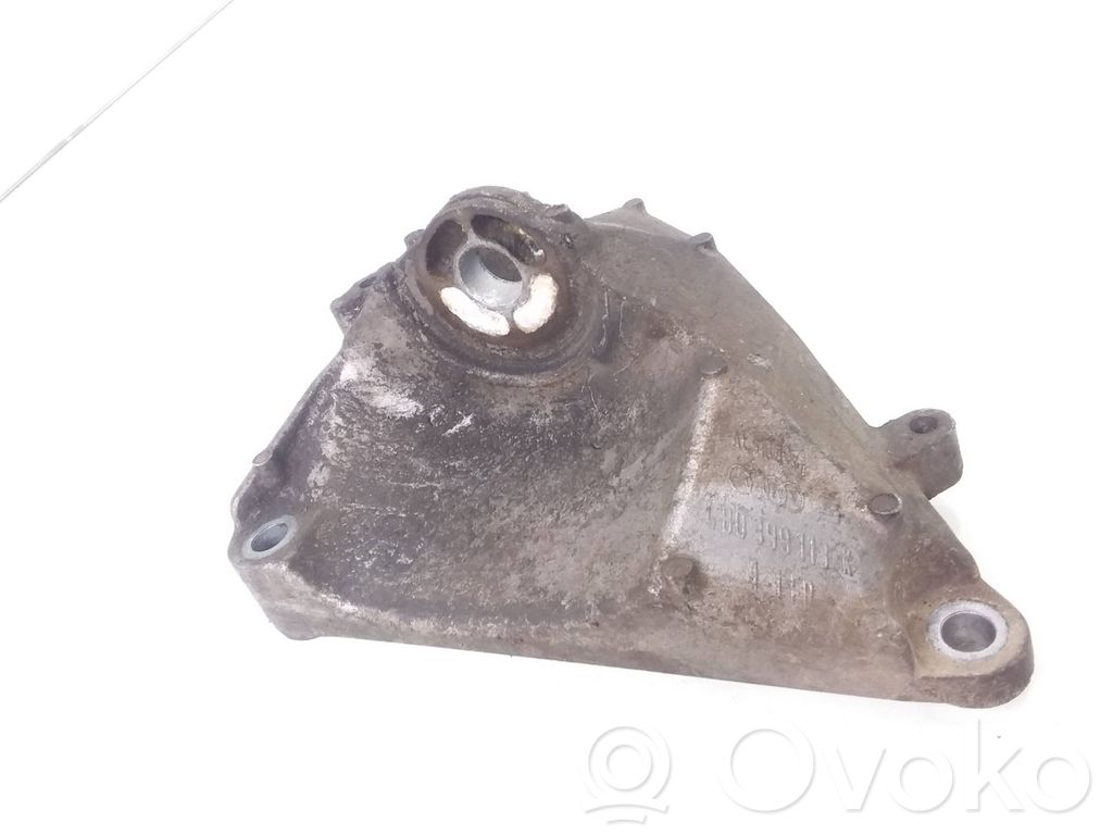 Audi A6 S6 C5 4B Support de boîte de vitesses 