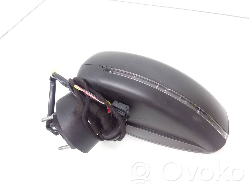 Audi A1 Front door electric wing mirror 