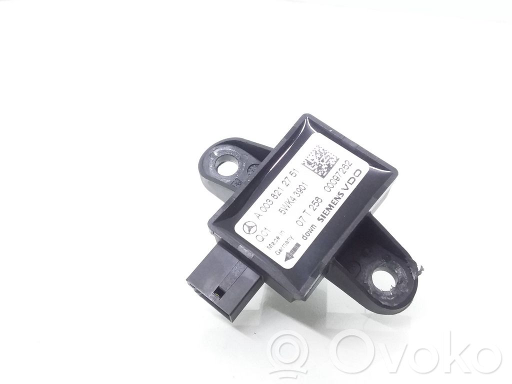 Mercedes-Benz R W251 Senzor impact/declanșare airbag 