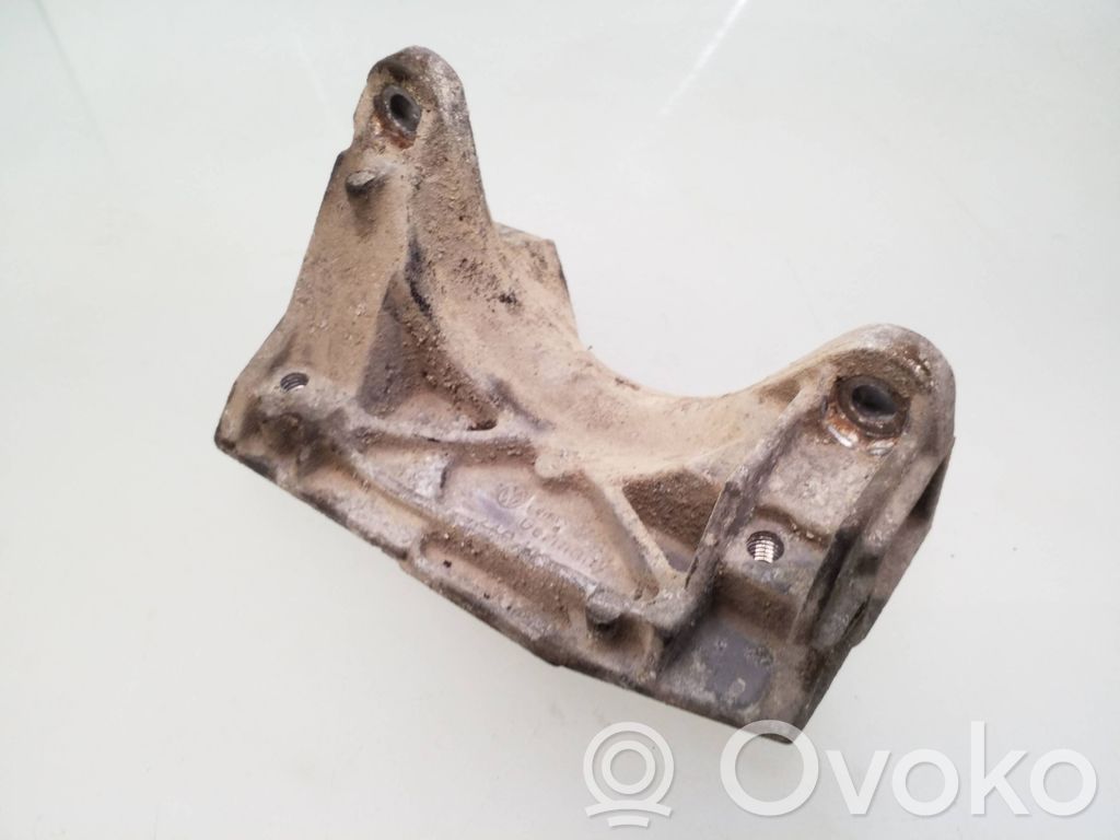 Audi A6 S6 C4 4A Engine mounting bracket 