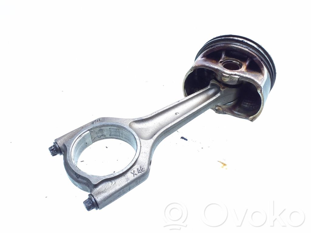 BMW 1 E81 E87 Piston with connecting rod 