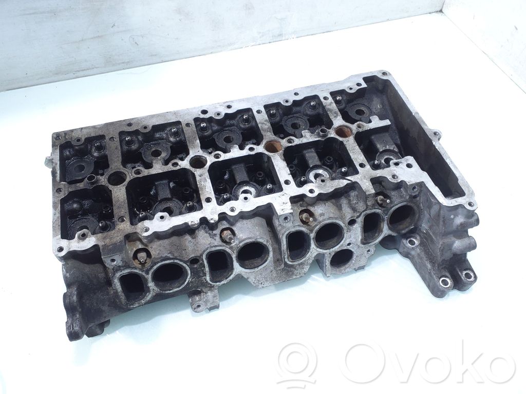 BMW 3 E90 E91 Engine head 
