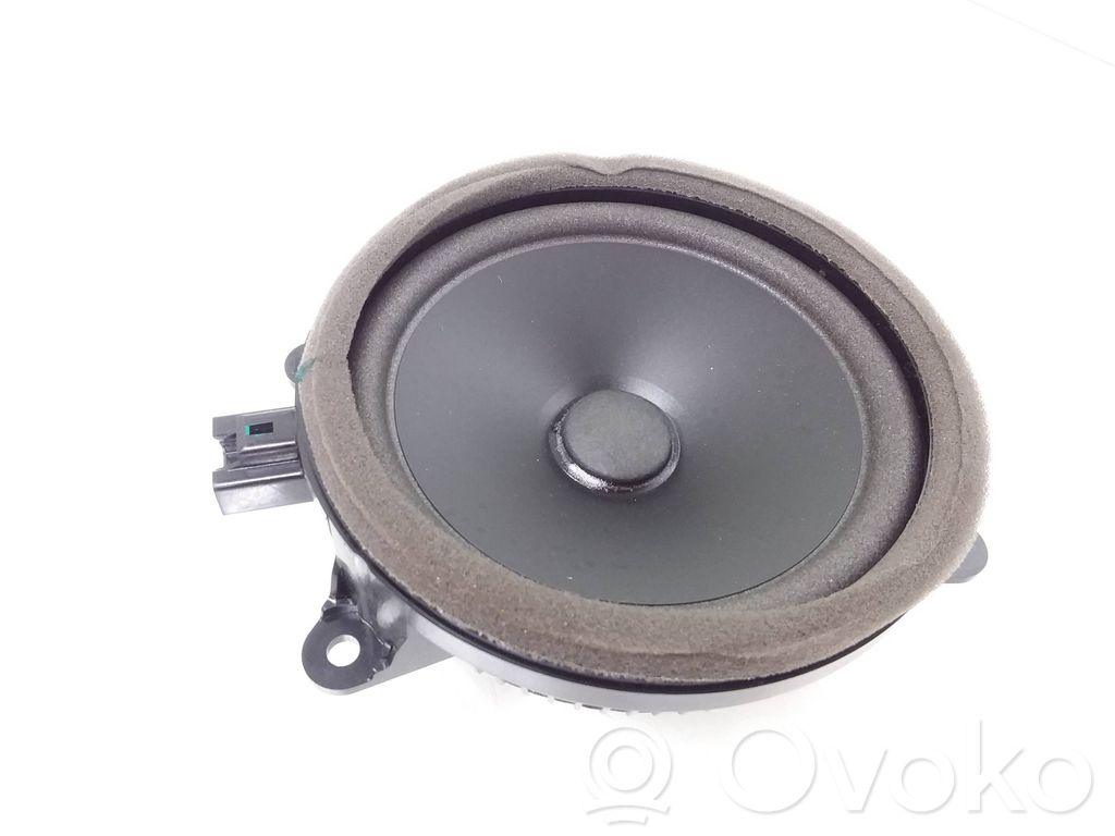 Polestar 2 Enceinte de porte arrière 