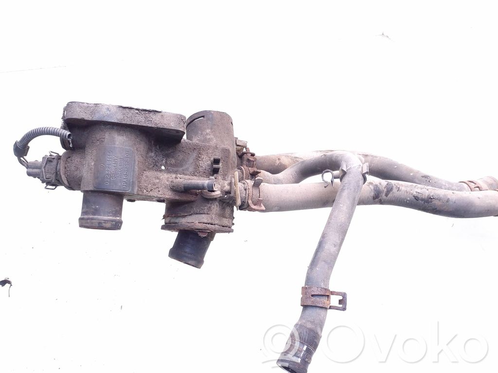 Termostat / Obudowa termostatu   032121111D,6N0819371E,357919754