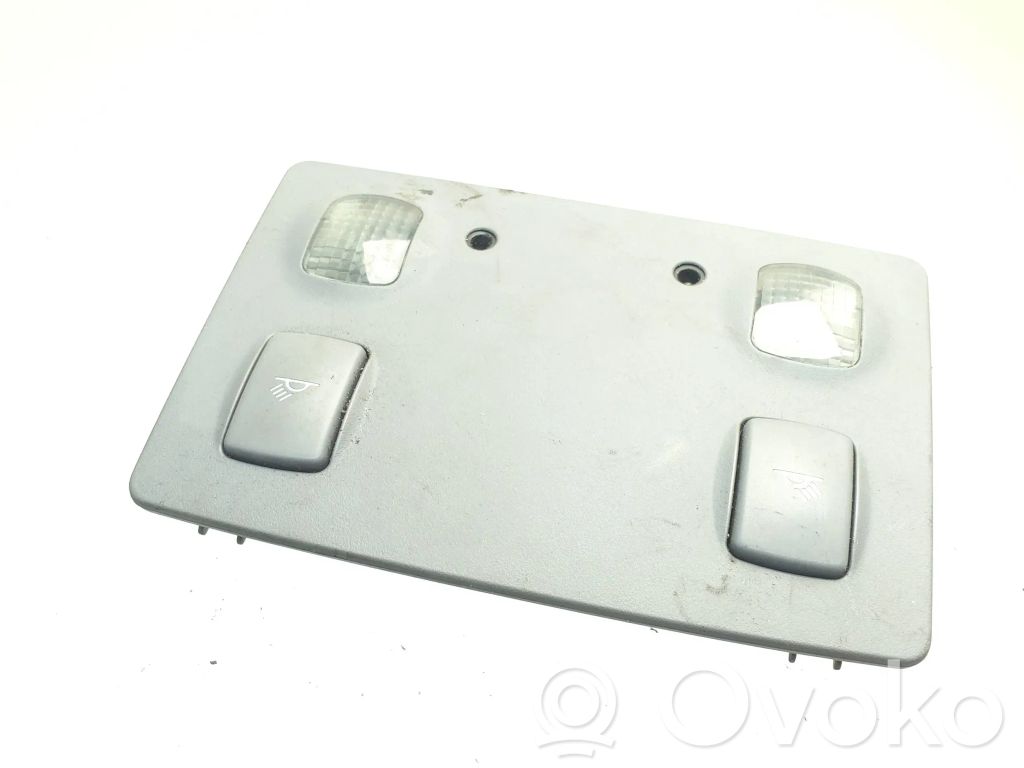 Audi A6 S6 C5 4B Luz del asiento trasero