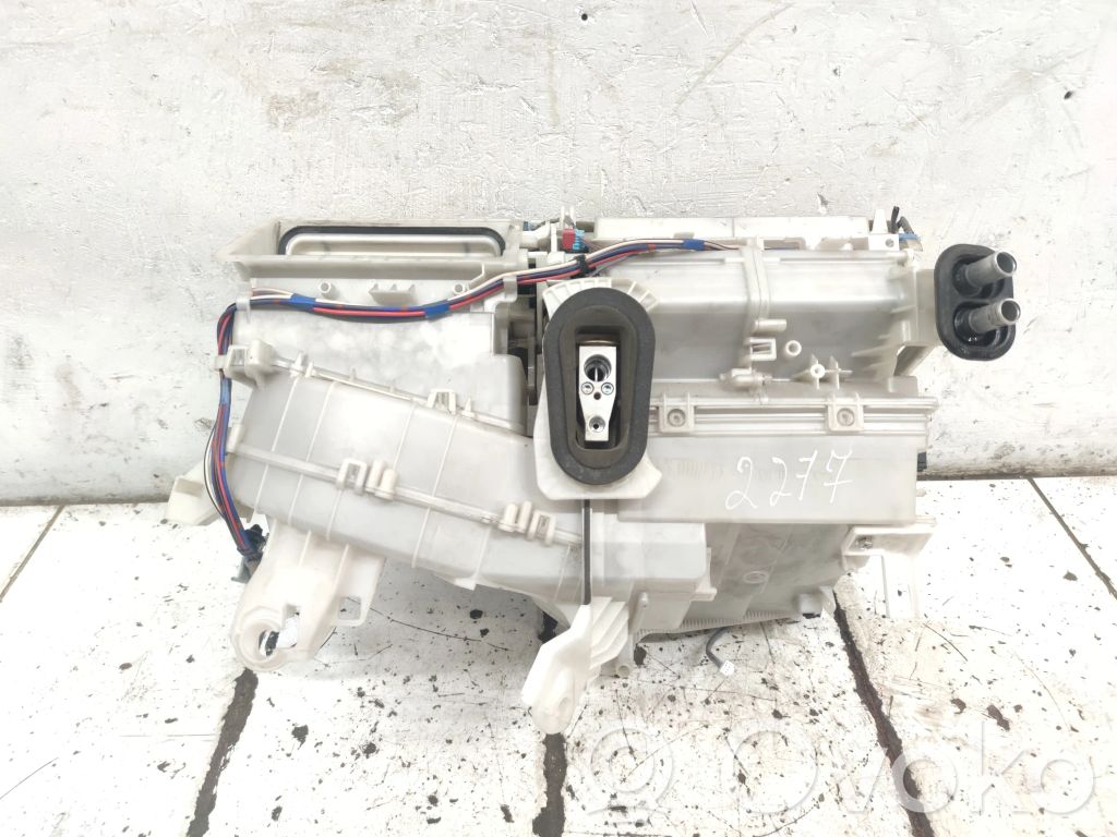 Toyota RAV 4 (XA40) Commande de chauffage et clim